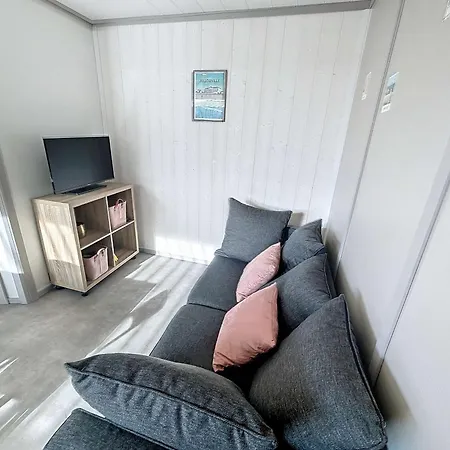 Elegant A : Plage, Terrasse, Piscine Chauffee, 4 Couchages - Fr-1-361-534 *
