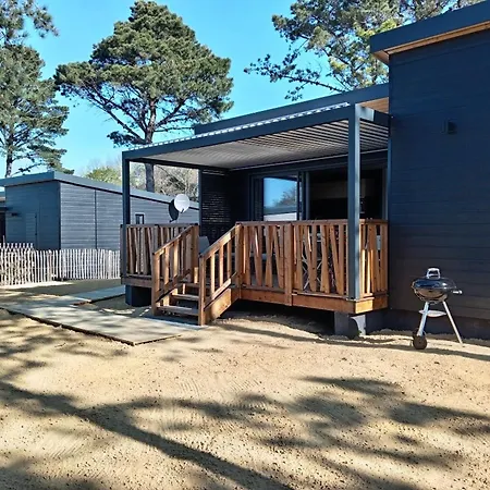Elegant A : Plage, Terrasse, Piscine Chauffee, 4 Couchages - Fr-1-361-534 Chalet *
